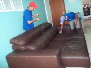 limpeza sofás de couro